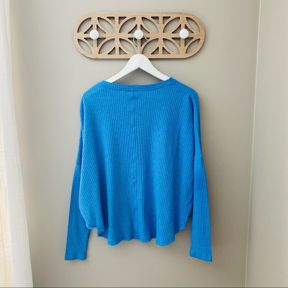 Urban Outfitters Out From Under Jojo Oversized Waffle Knit Top Blue Sz S… - Picture 5 of 8